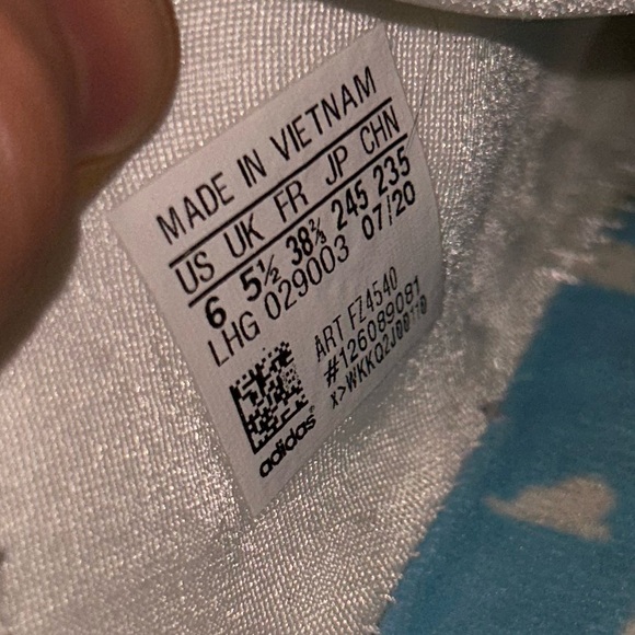 ADIDAS x TOY STORY The Originals NMD_R1 Disney Collab Toy Story White SZ: 6 - Picture 12 of 15